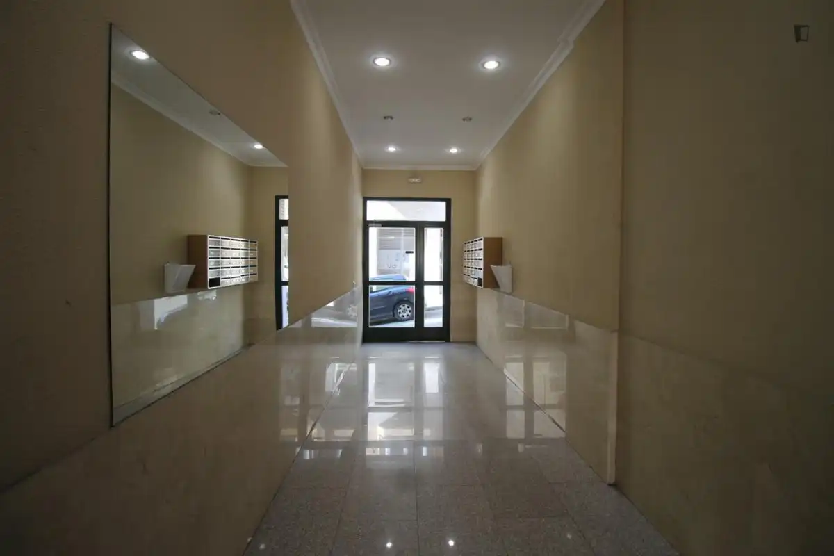 Apartament de lloguer a Valdeacederas