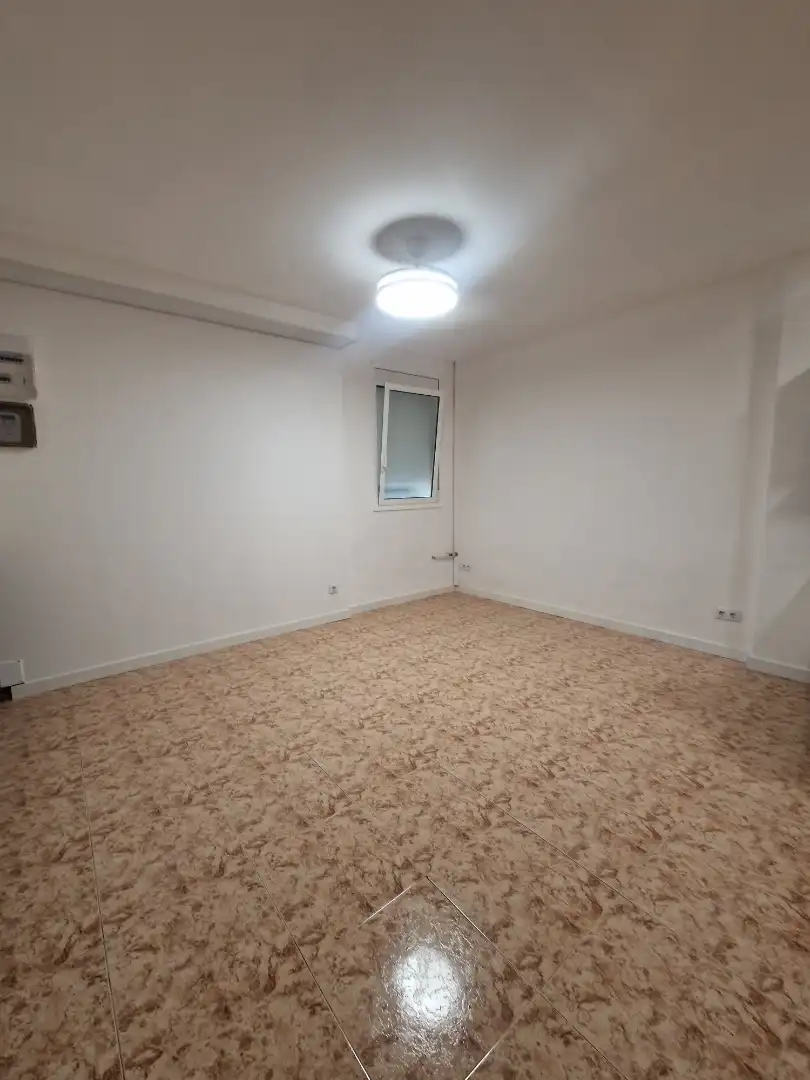 Study for rent in Barcelona