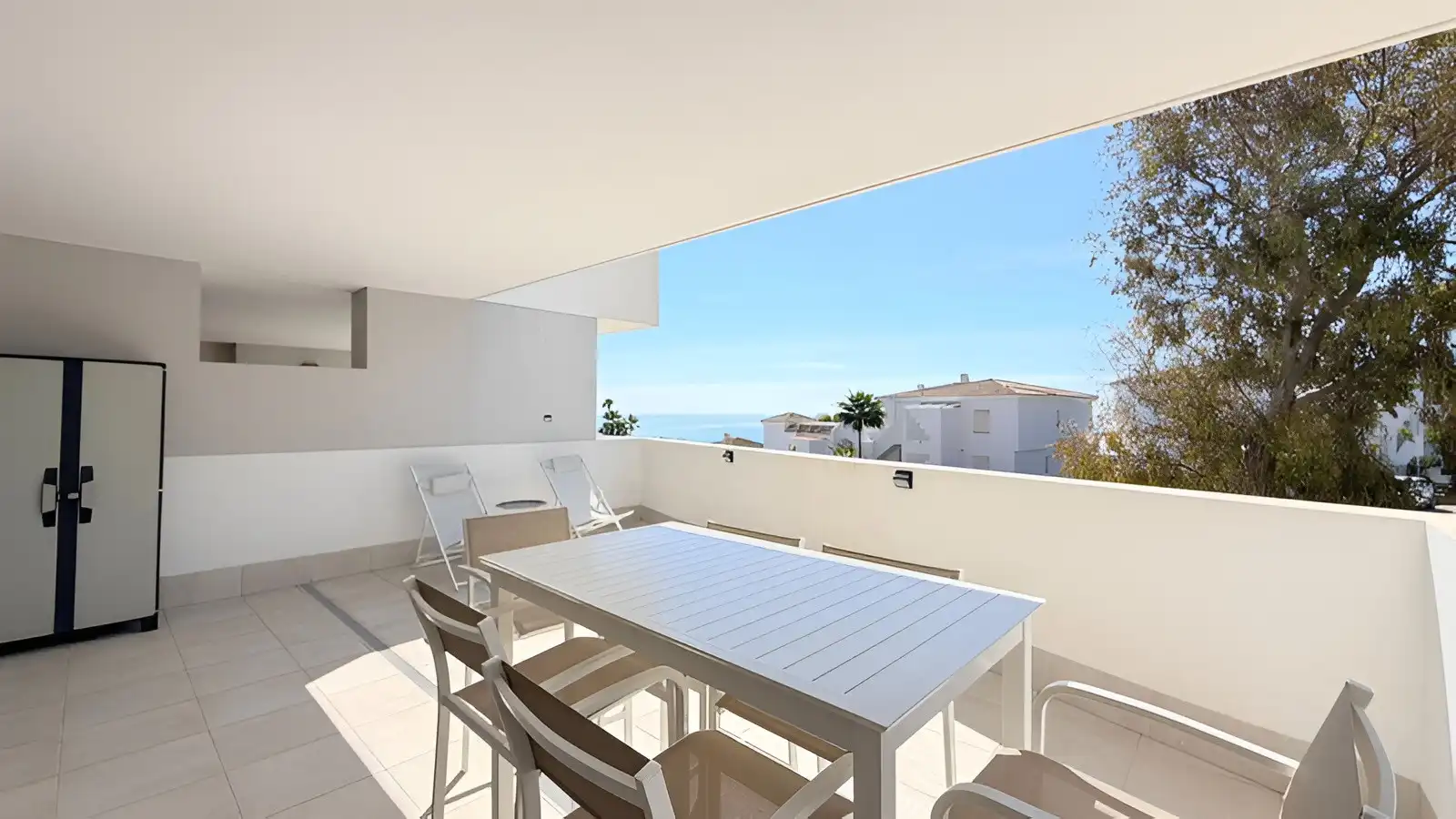 Habitatge amb piscina en venda a La Duquesa, imagen 12
