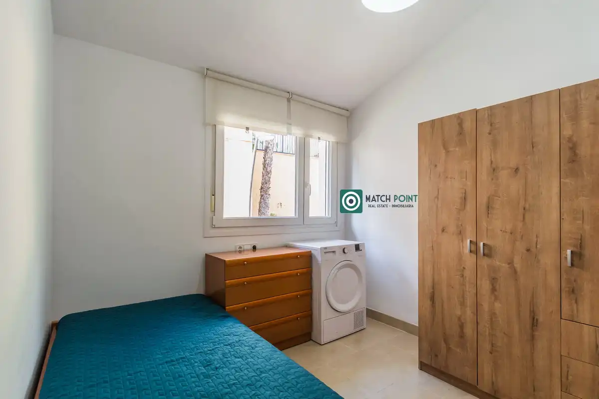 Dormitori de Casa adosada en venda en Almuñécar amb Moblat