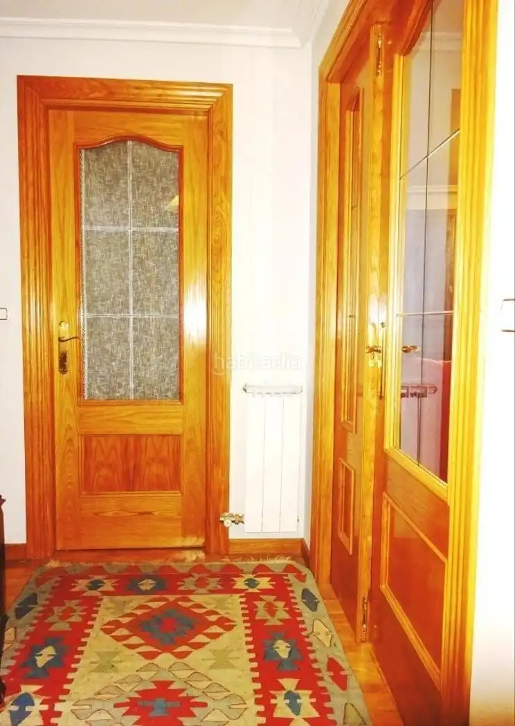 Appartamento con ascensore in affitto a Calle Ramiro III 9, imagen 5