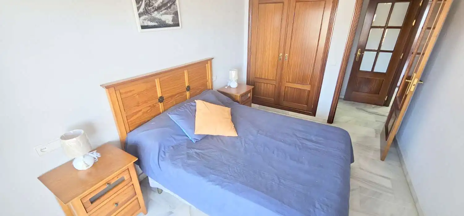 Schlafzimmer von Wohnungen zum Verkauf in Algarrobo mit Terrasse, Schwimmbad und Möbliert