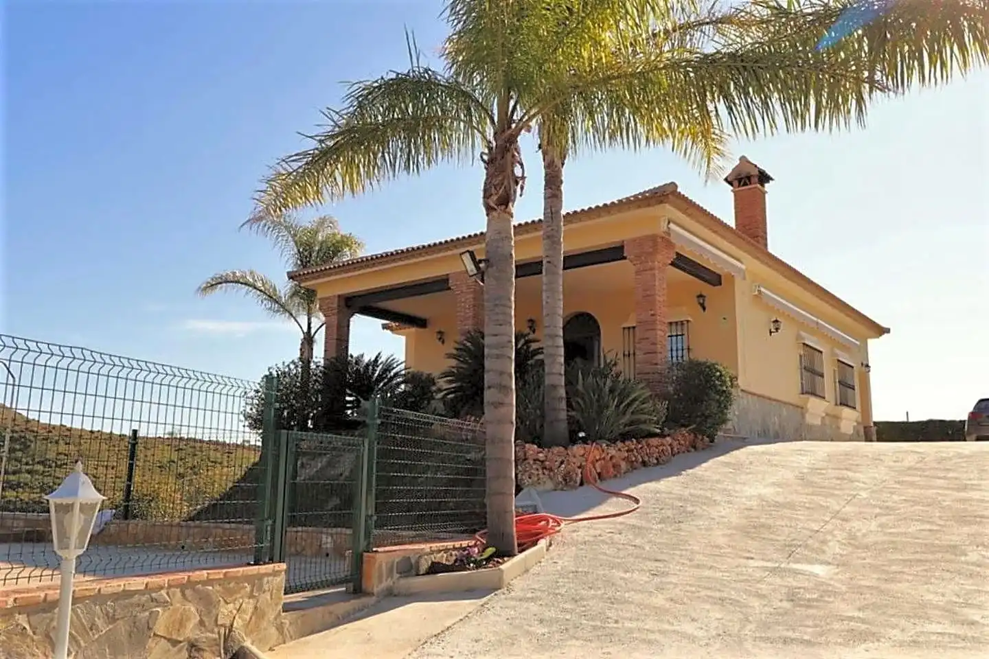 Vista exterior de Casa o chalet de alquiler en Mijas con Aire acondicionado, Jardín privado y Terraza