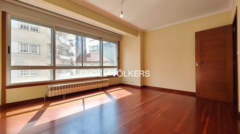 Foto 2 de Apartament en venda a Zona de Plaza de Barcelos, Pontevedra