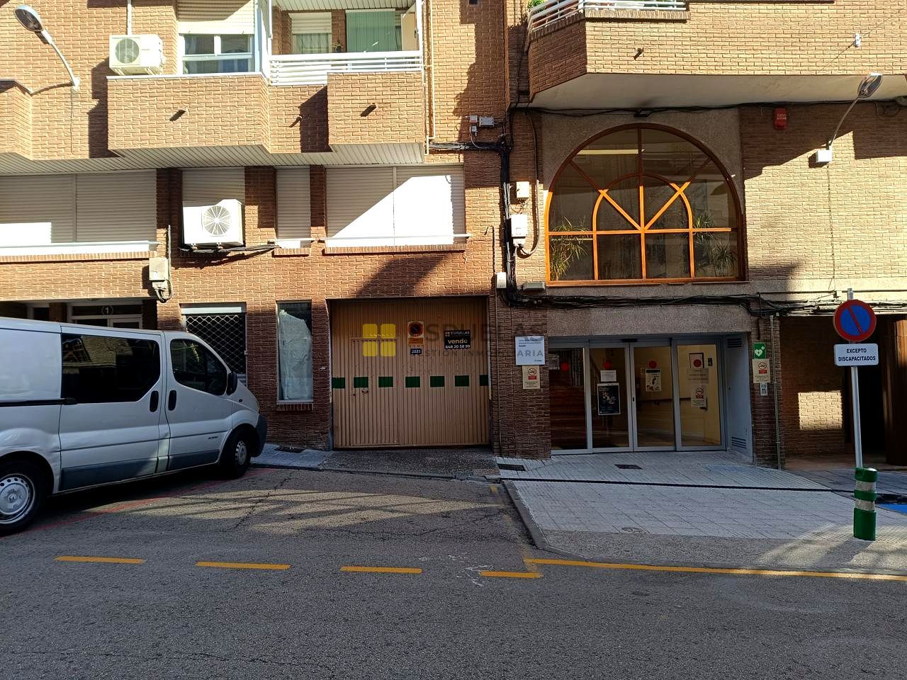 Exterior view of Garage for sale in Arnedo