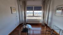 Living room of Flat to rent in  Madrid Capital  with Air Conditioner and Swimming Pool