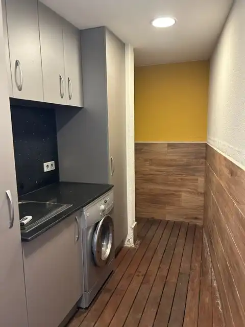 Cocina de Casa o chalet en venta en Barcelona con Aire acondicionado, Calefacción y Jardín privado