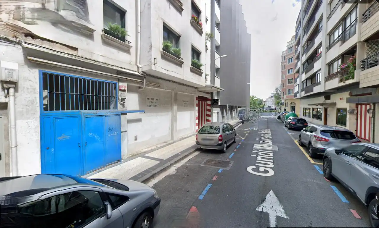 Vista exterior de Nave industrial en venta en Donostia - San Sebastián 