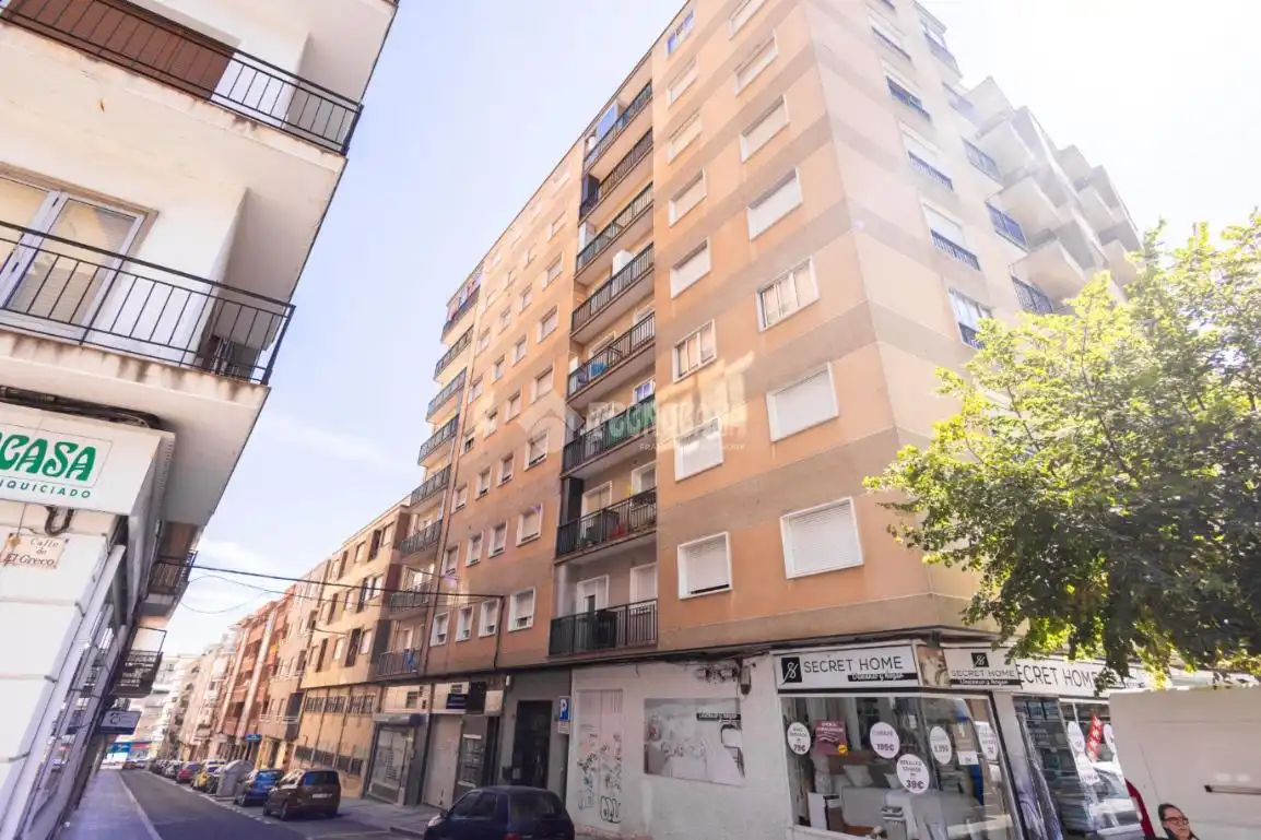 Vista exterior de Piso en venta en Salamanca con Calefacción y Terraza