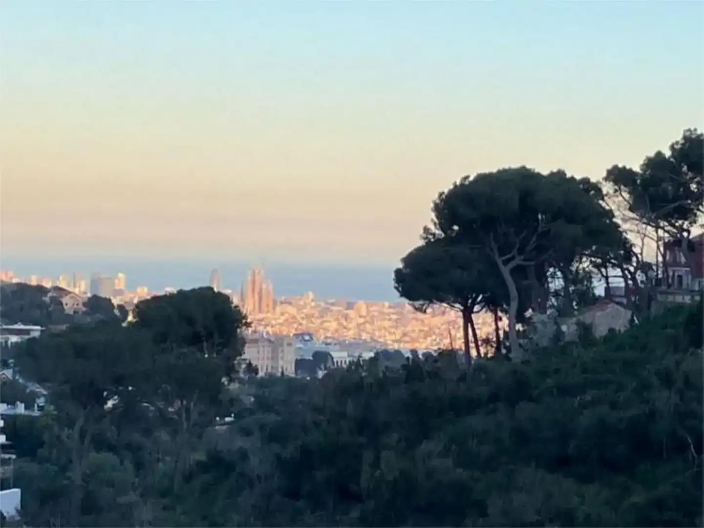 Vista exterior de Pis en venda en  Barcelona Capital amb Balcó