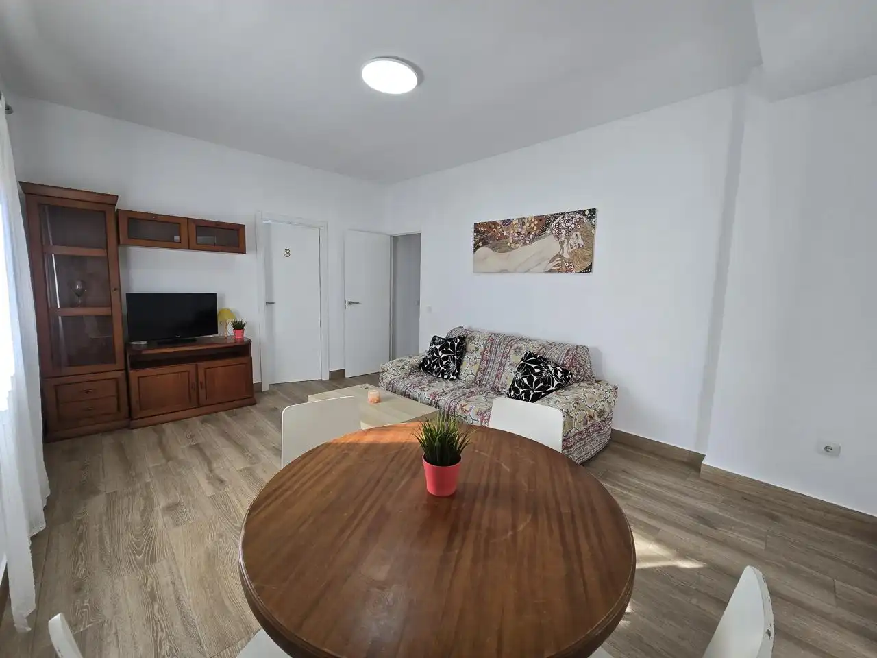 Room in Bami, Bami - La Estrella