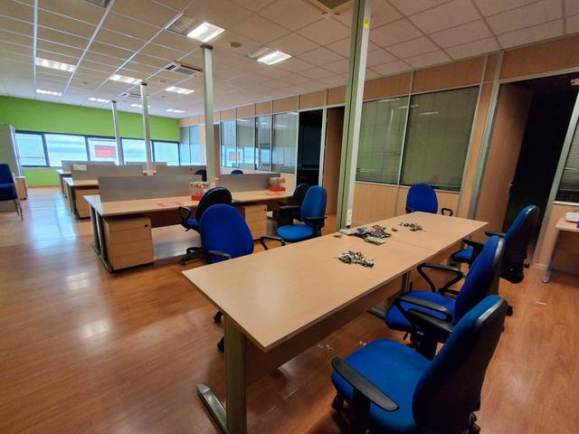 Nave industrial en Alquiler en Erreka Bazterrak Kalea, 7 en Urbi