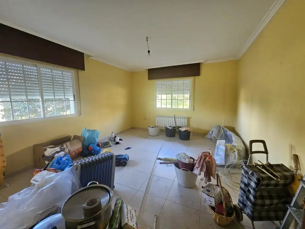 Casa o xalet en venda en Boiro amb Calefacció, Jardí privat i Parquet