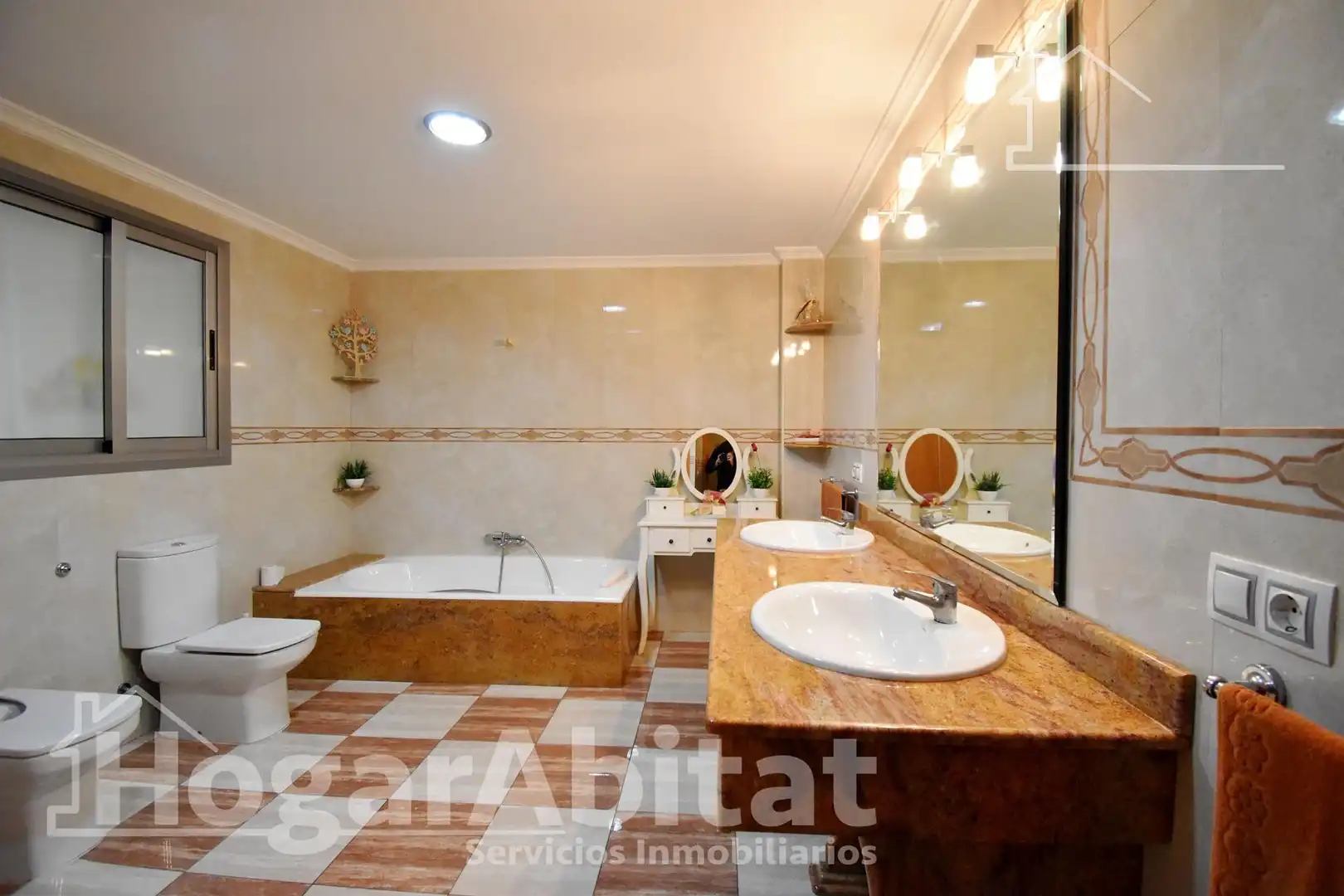 Casa amb terrassa en venda a Carrer JAUME ROIG, imagen 43
