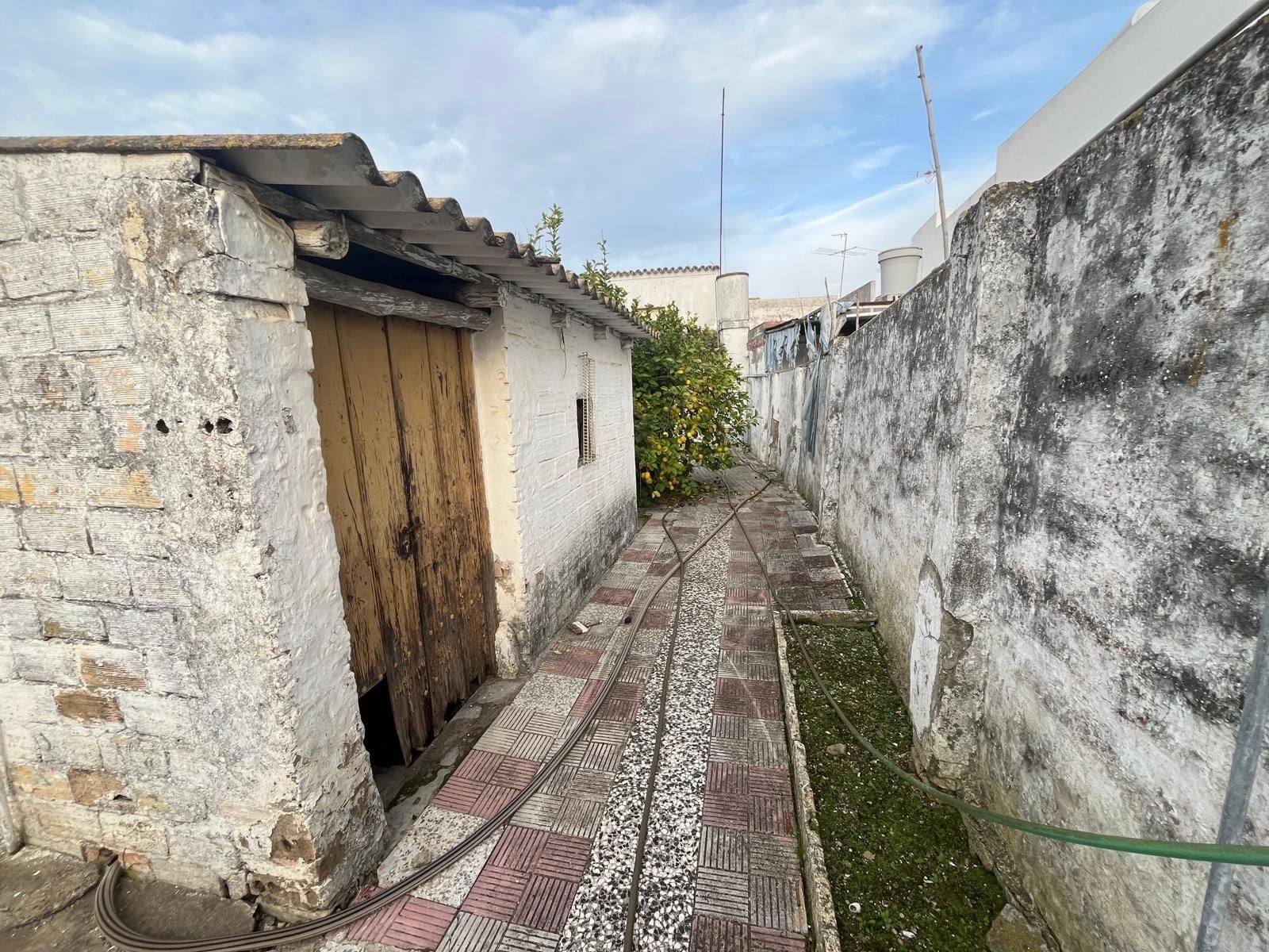 Vista exterior de Casa o xalet en venda en Mairena del Aljarafe