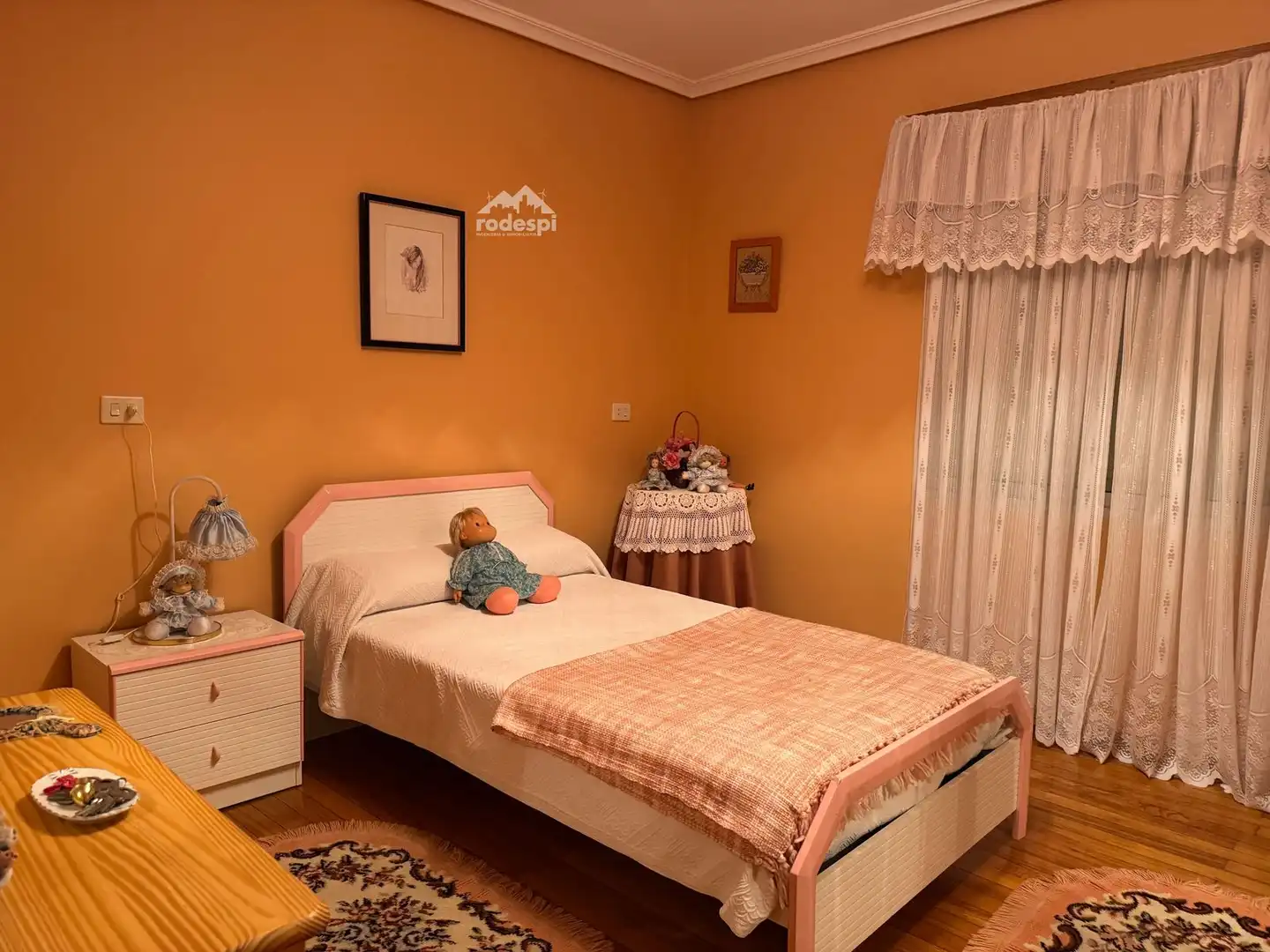 Habitación de Casa o chalet en venta en A Teixeira  con Trastero y Amueblado