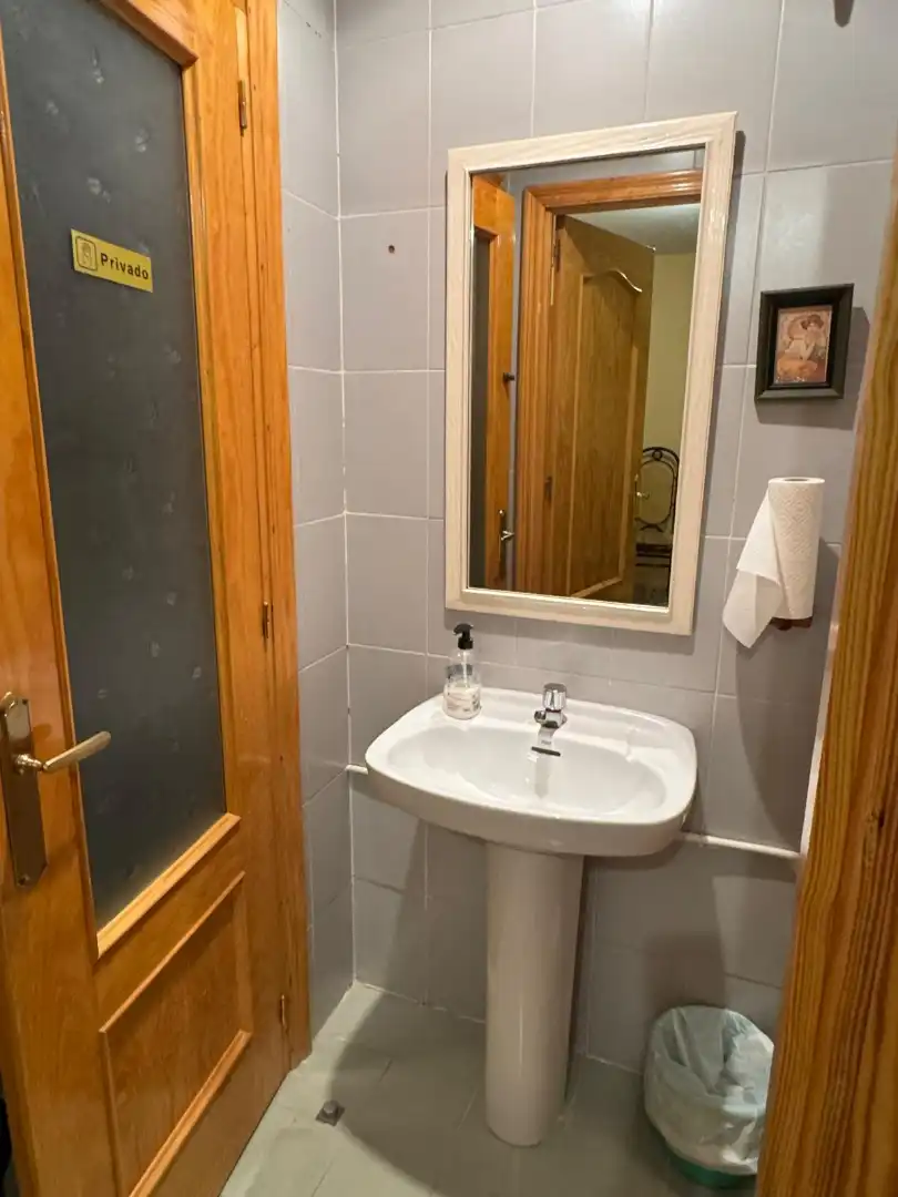 Badezimmer von Büro zum Verkauf in Alcázar de San Juan mit Klimaanlage