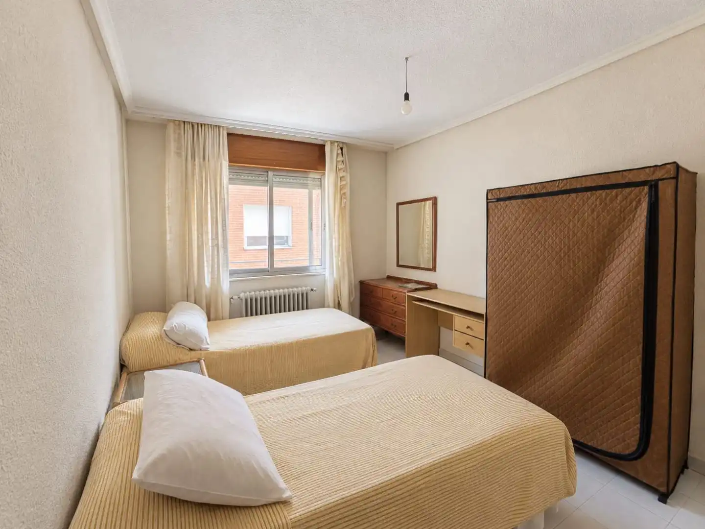 Schlafzimmer von Wohnung zum Verkauf in El Barraco , Ávila