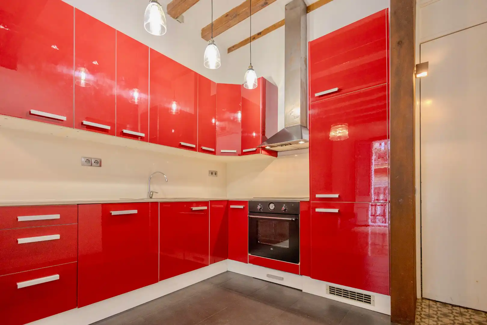 Cocina de Piso en venta en Barcelona con Aire acondicionado, Calefacción y Horno