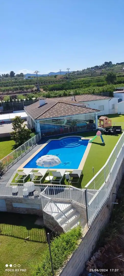Piscina de Casa o xalet en venda en Carlet amb Aire condicionat, Calefacció i Jardí privat