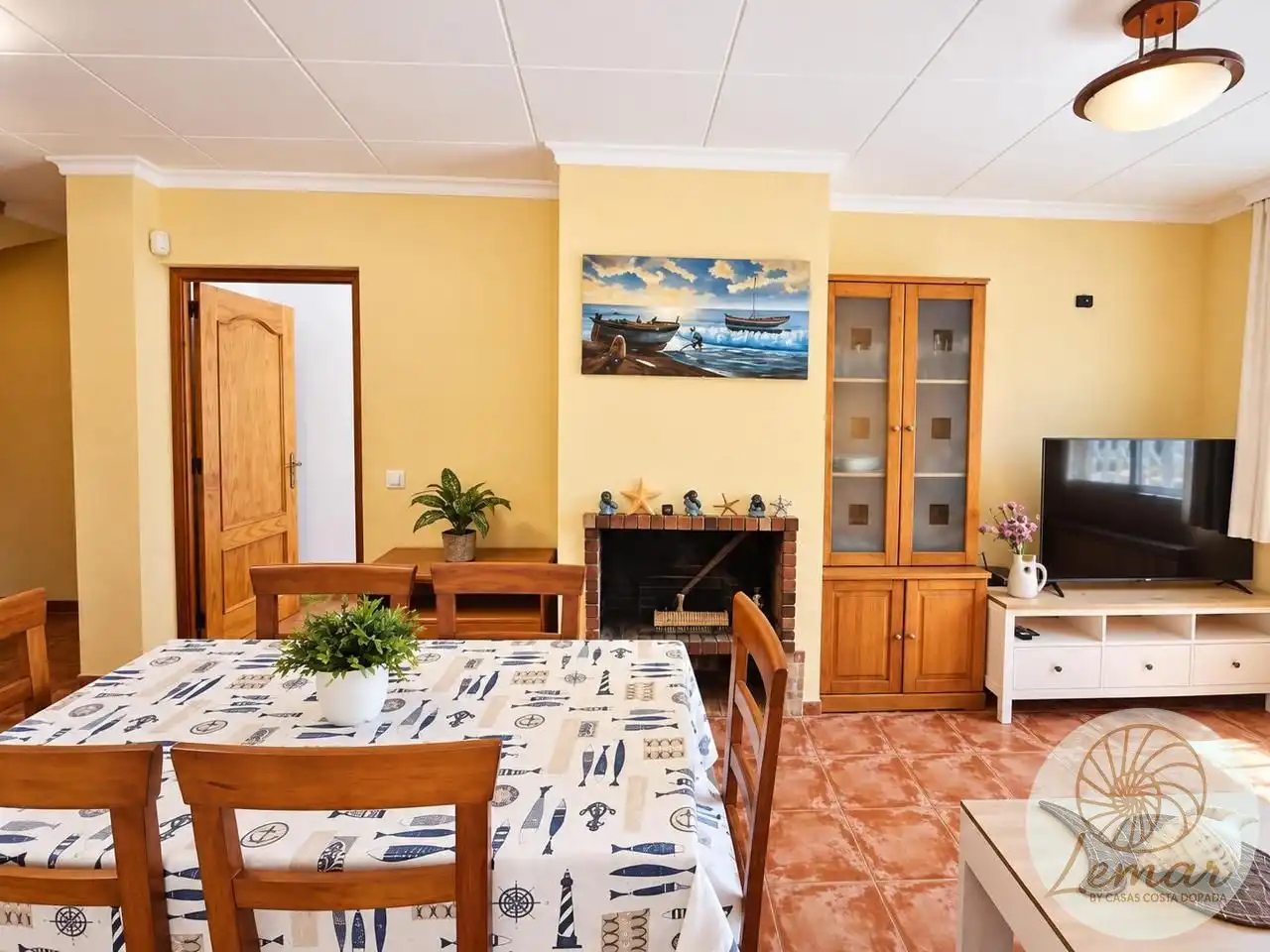 Menjador de Casa o xalet en venda en L'Ametlla de Mar  amb Aire condicionat, Jardí privat i Terrassa