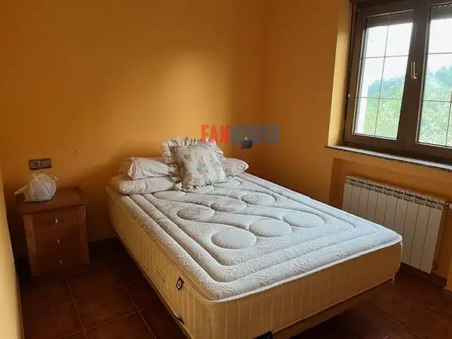 Bedroom of Houses for sale in Villaviciosa  with Heating, Private garden and Terrace