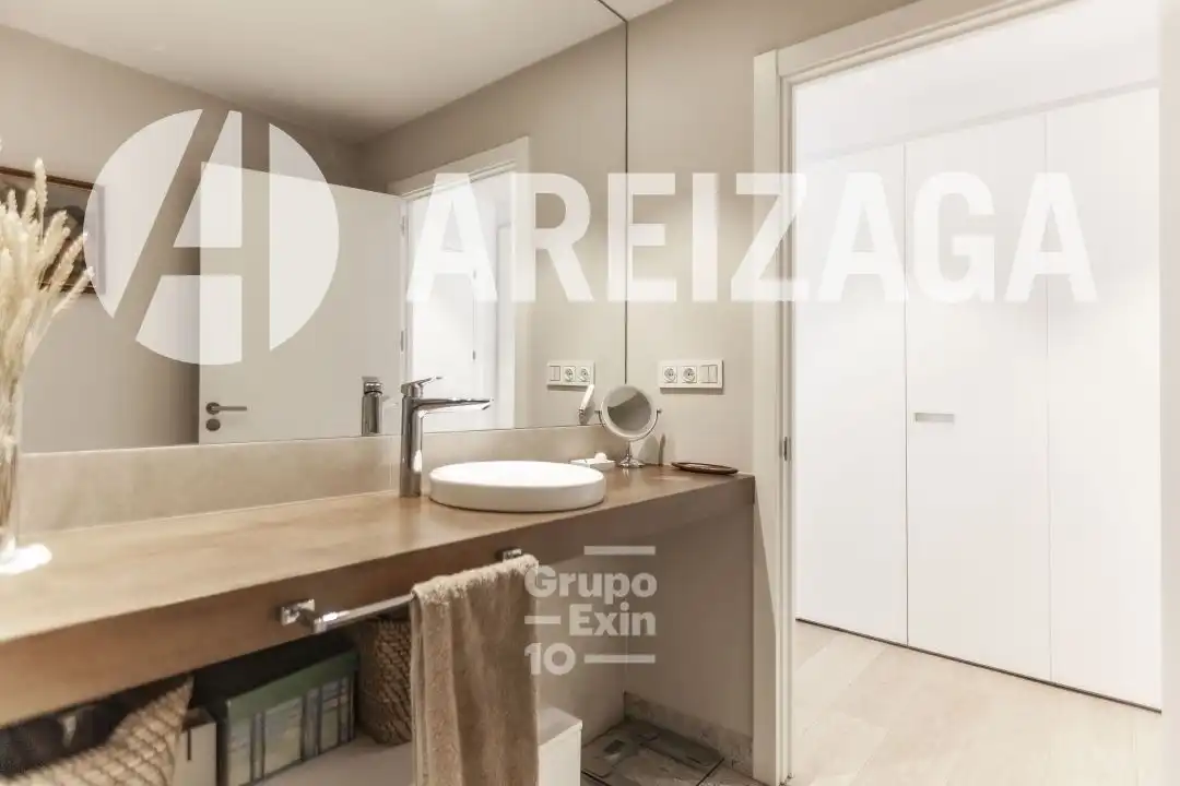 Piso en venta en Bergara Kalea, Área Romántica