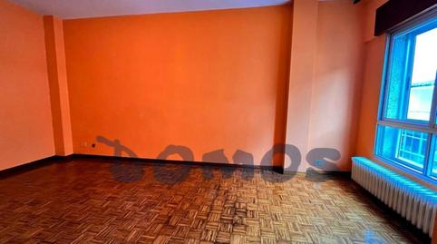 Foto 5 de Pis en venda a Recatelo - O Carme, Lugo