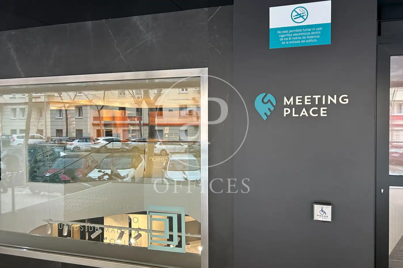 Office for rent in Madrid  with Air Conditioner