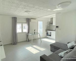 Living room of Flat to rent in  Valencia Capital  with Air Conditioner and Balcony