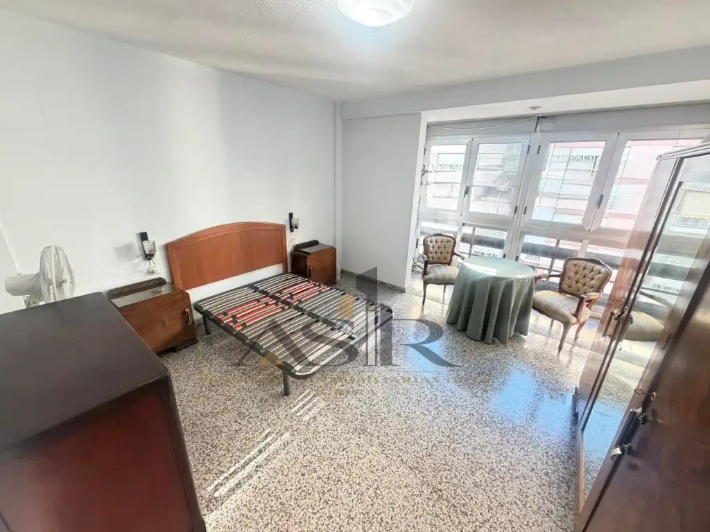 Bedroom of Flat for rent in Alzira