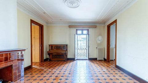 Inmobiliaria en Barcelona .  Venta de piso finca regia en Ensanche, imatge 4