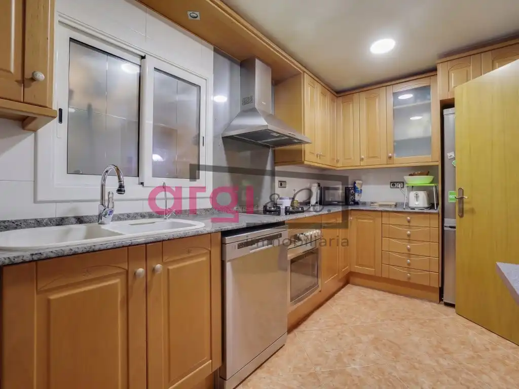 Cocina de Piso en venta en Viladecans
