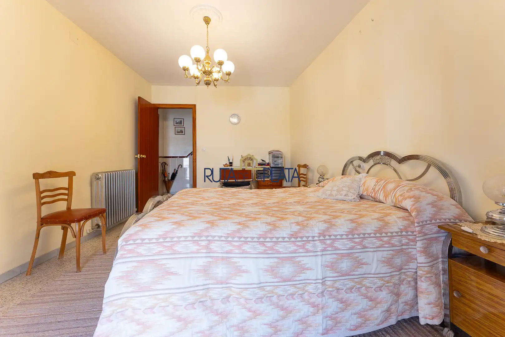 Habitación de Edificio en venta en Fermoselle
