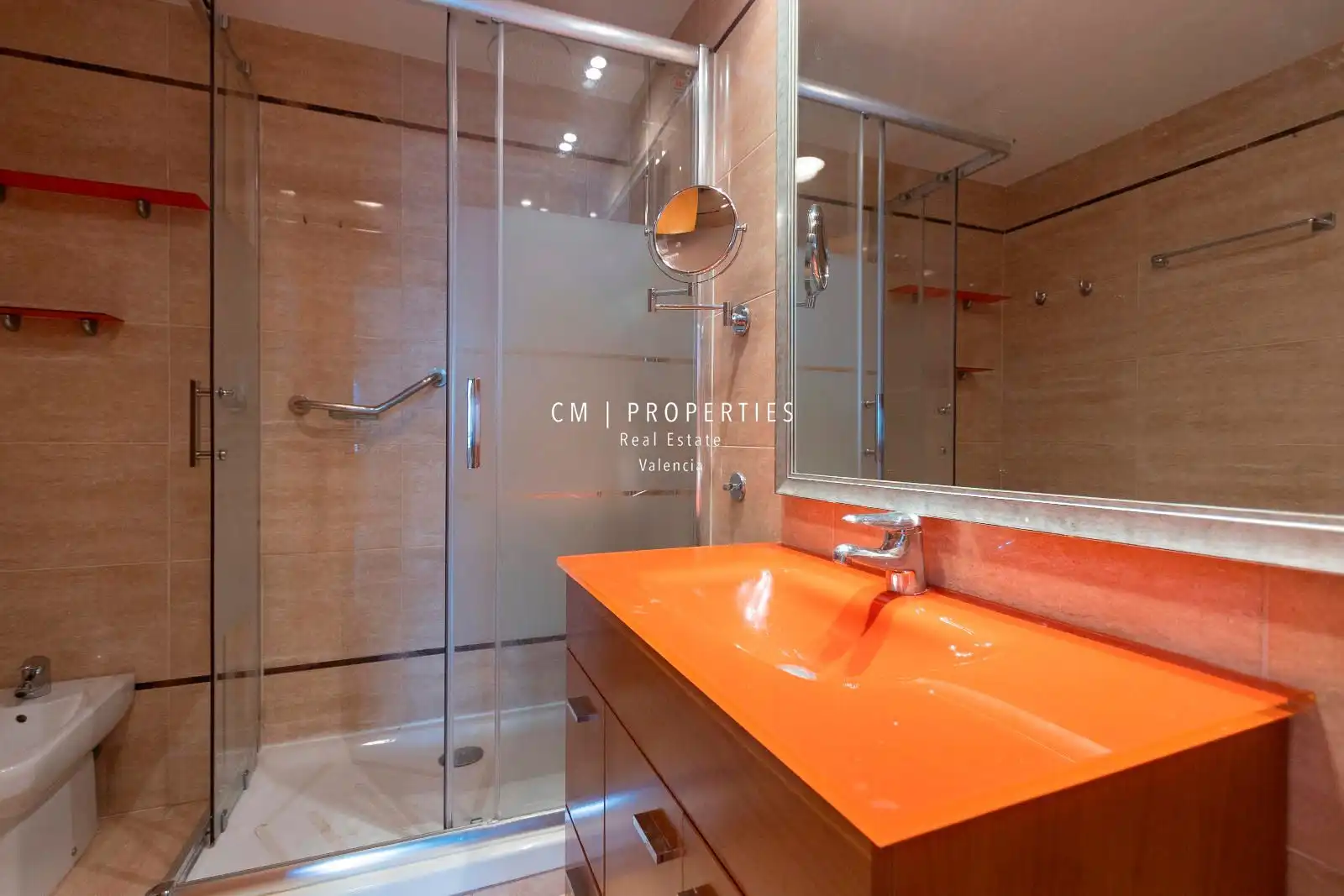Baño de Ático de alquiler en Alboraya con Aire acondicionado, Calefacción y Parquet