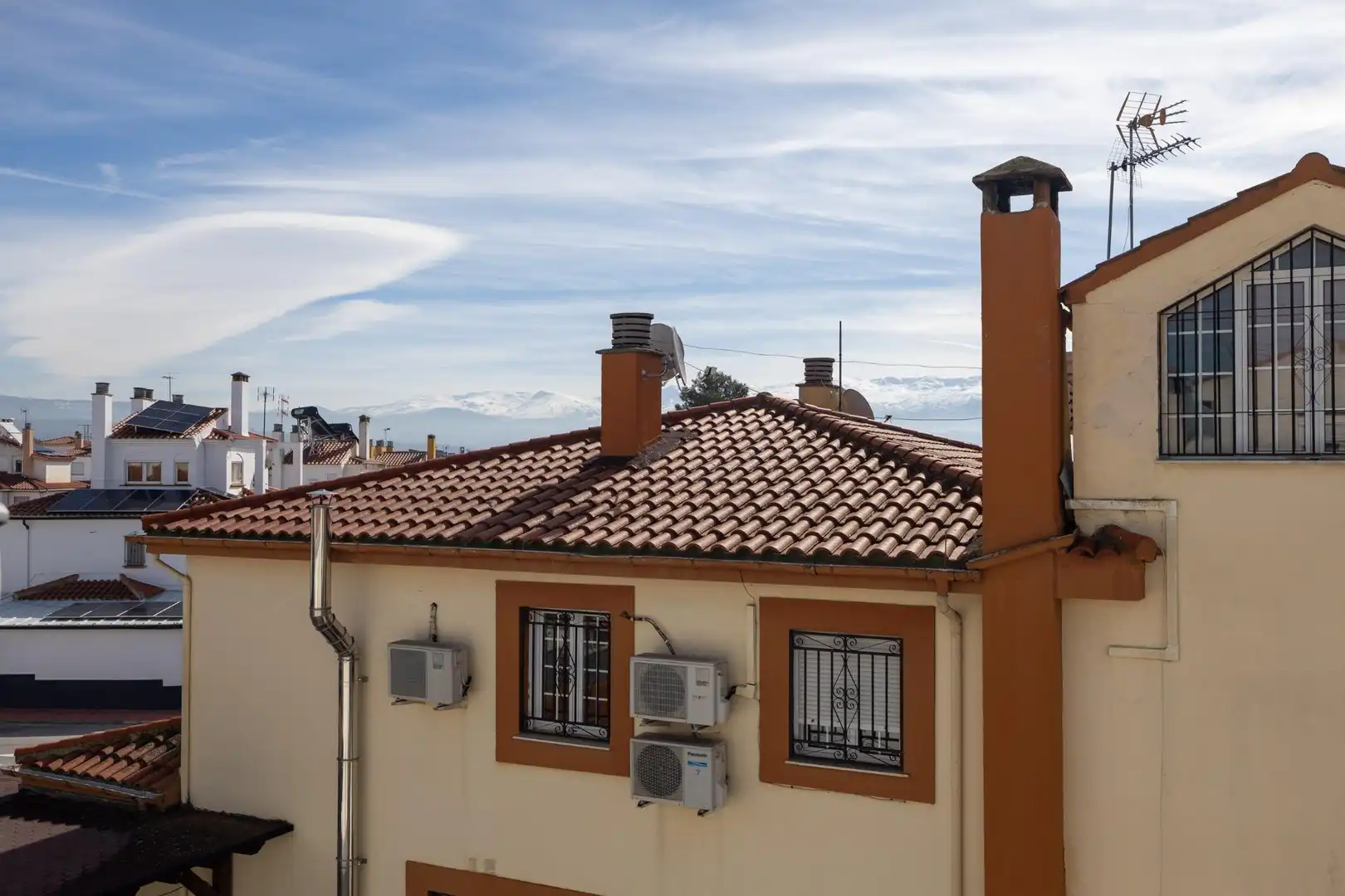 Maison jumelée avec terrasse à vendre à Calle MIMBRES UR.MONTELUZ 329, imagen 2