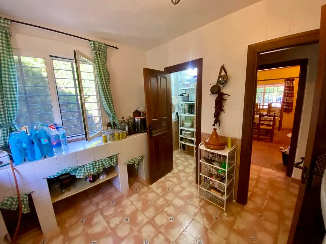 Cocina de Casa o chalet en venta en Fernán Caballero con Aire acondicionado, Jardín privado y Trastero