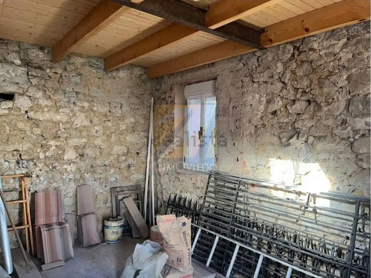 Casa o xalet en venda en Oviedo  amb Terrassa