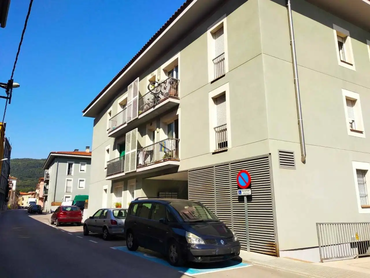 Außenansicht von Wohnung zum Verkauf in Sant Martí de Centelles mit Heizung, Parkett und Balkon