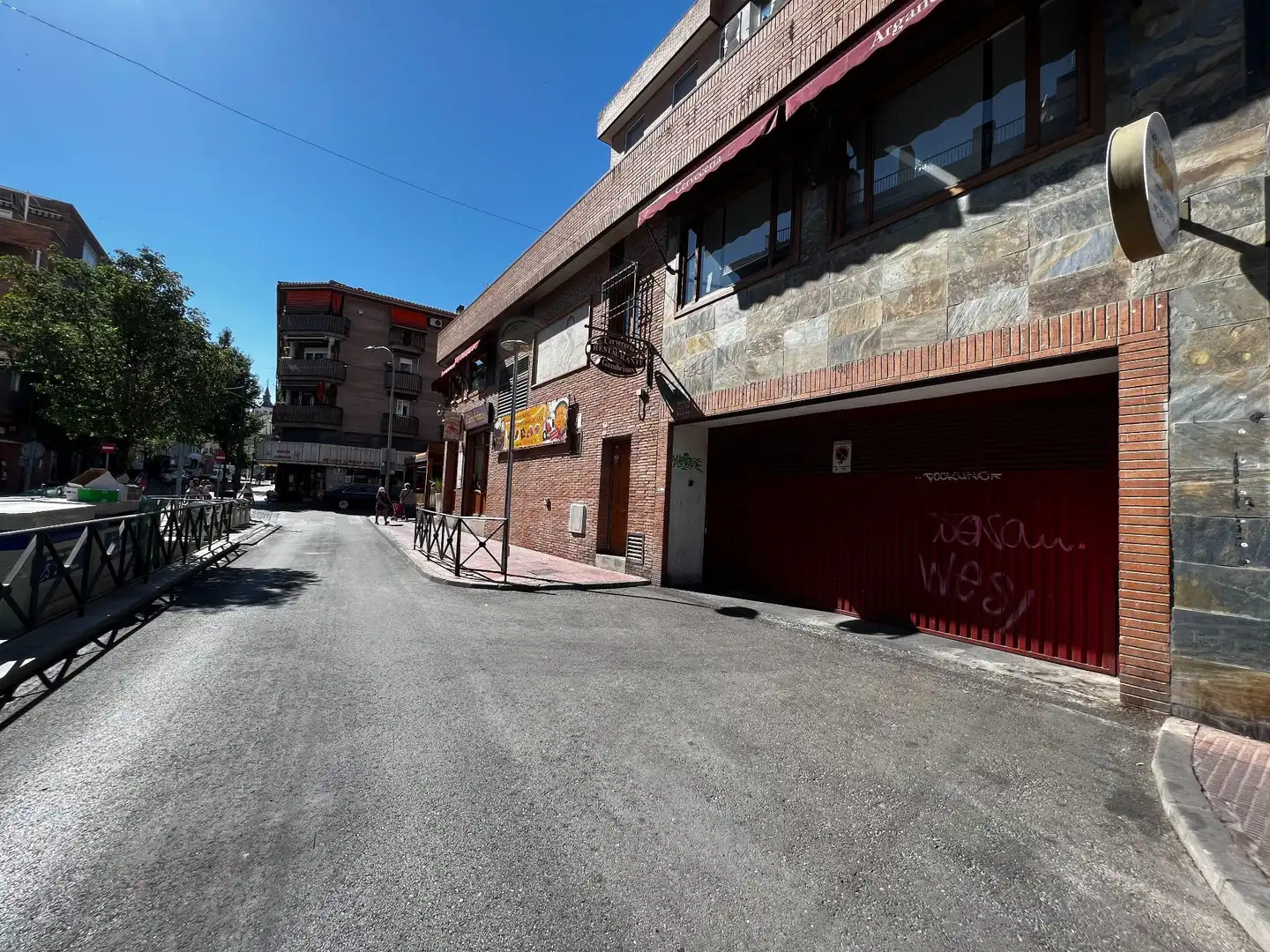 Exterior view of Garage for sale in Arganda del Rey