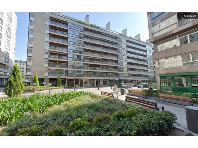 Local comercial en Venta en Calle Estrauntza en Campuzano