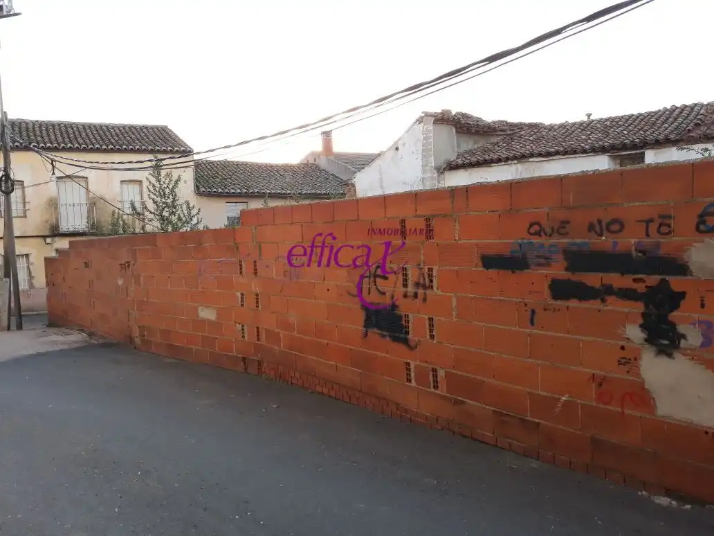 Residential land for sale in Novés, imagen 3