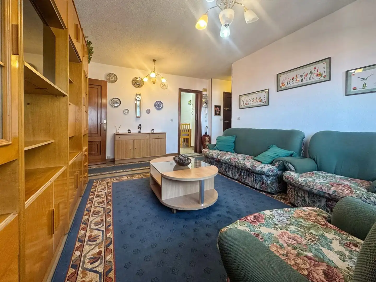 Sala de estar de Piso en venta en Vigo  con Calefacción, Terraza y Amueblado