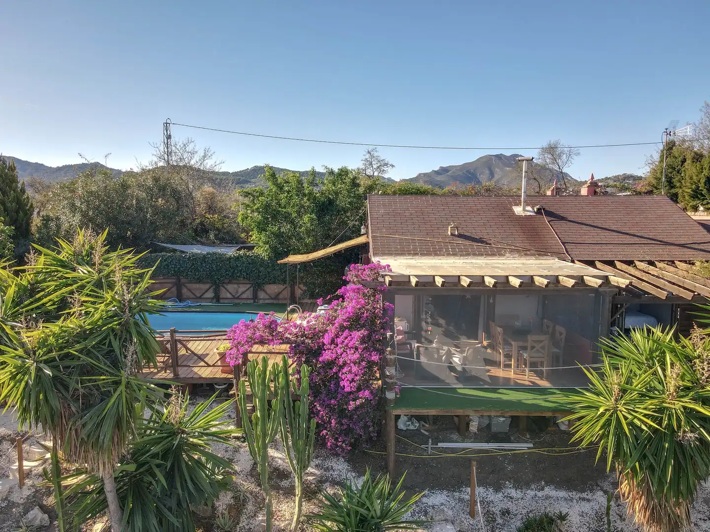 Houses for sale in Calle Luna, Monda