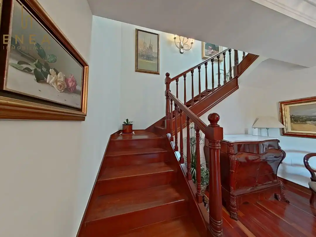 Casa o chalet en venta en Vitoria - Gasteiz con Calefacción, Jardín privado y Trastero