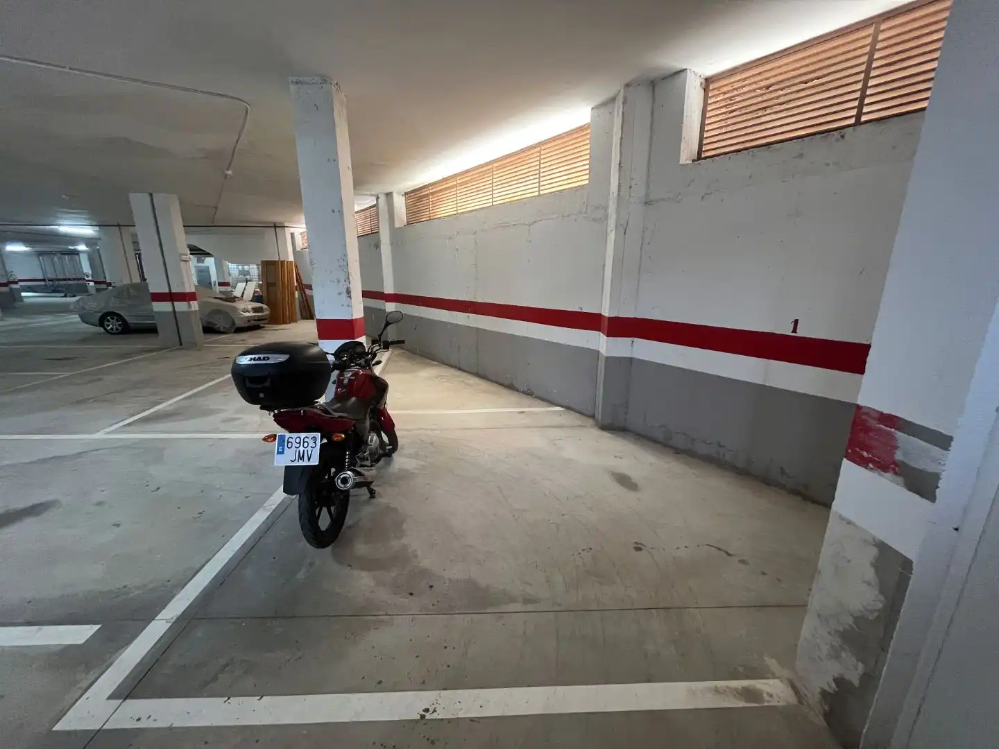 Parking de Garaje de alquiler en Vícar con Alarma