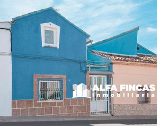 Exterior view of House or chalet for sale in Vara de Rey  with Air Conditioner and Terrace