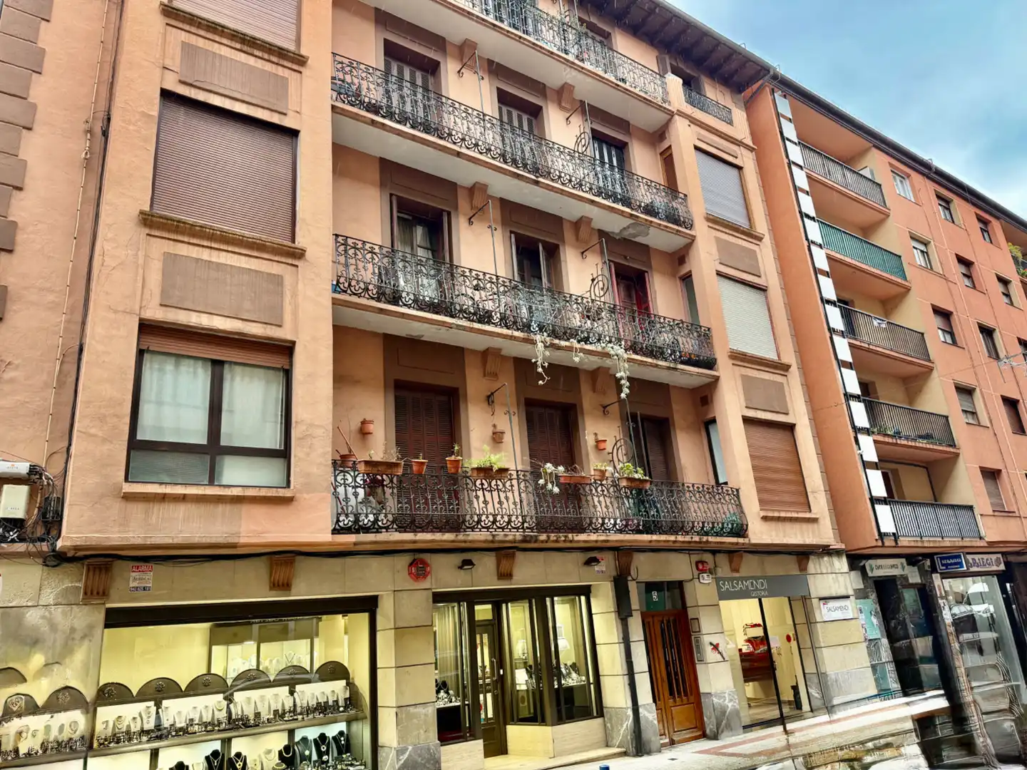 Flat for sale in Maria Lezo Kalea 5
