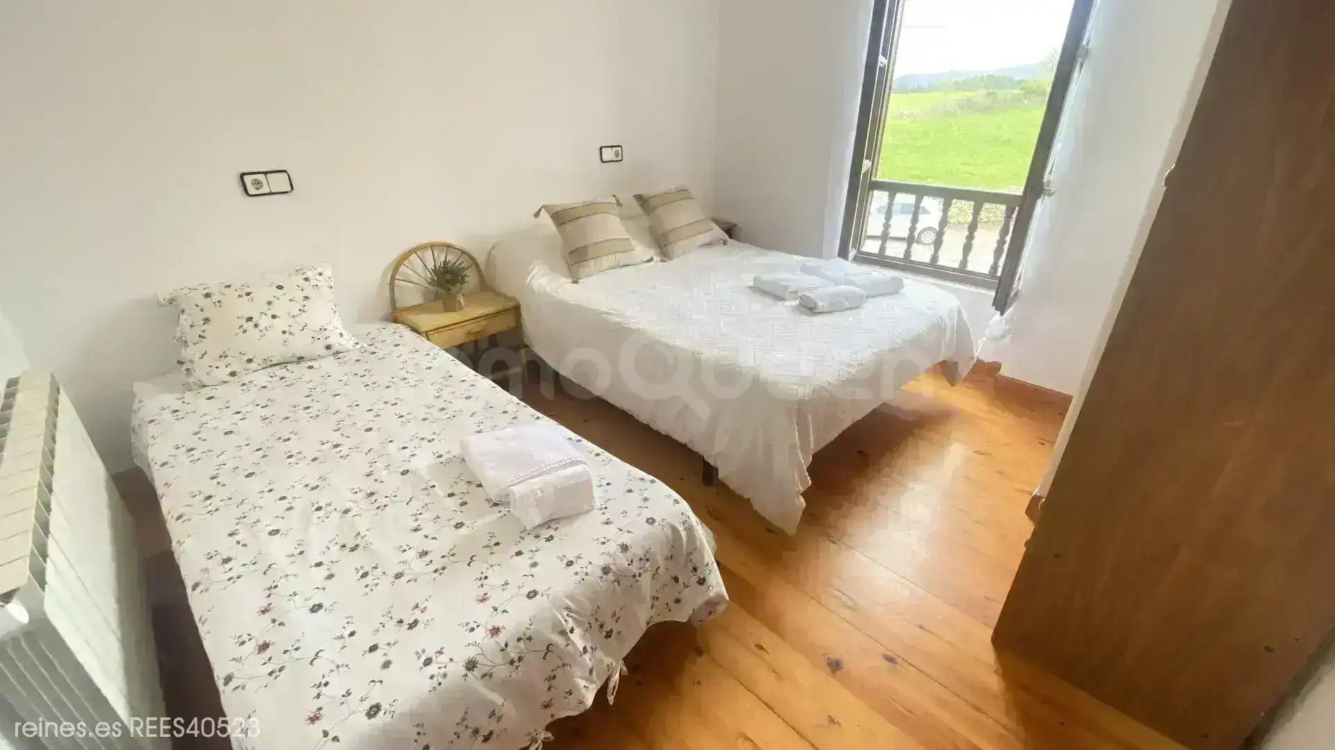 Habitación de Casa o chalet en venta en Alfoz de Lloredo con Calefacción, Jardín privado y Amueblado