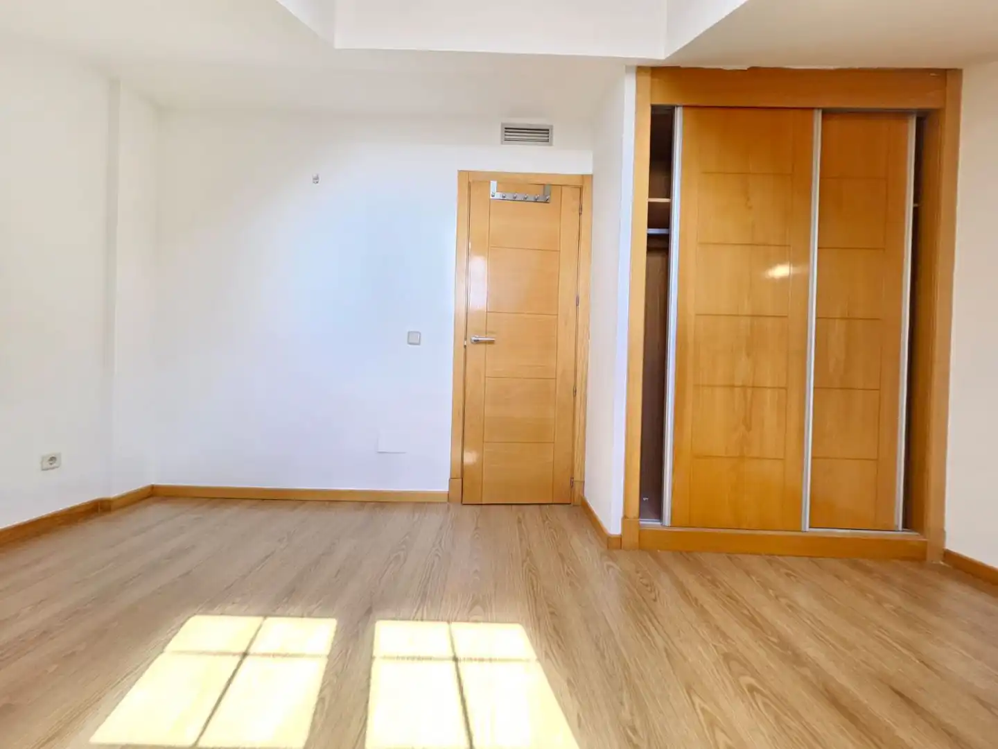 Bedroom of Duplexes for sale in Brunete, Madrid